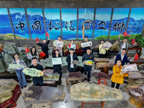 全民为沈白高铁开通“剪彩”：每一程都是生活，每一站都是风景